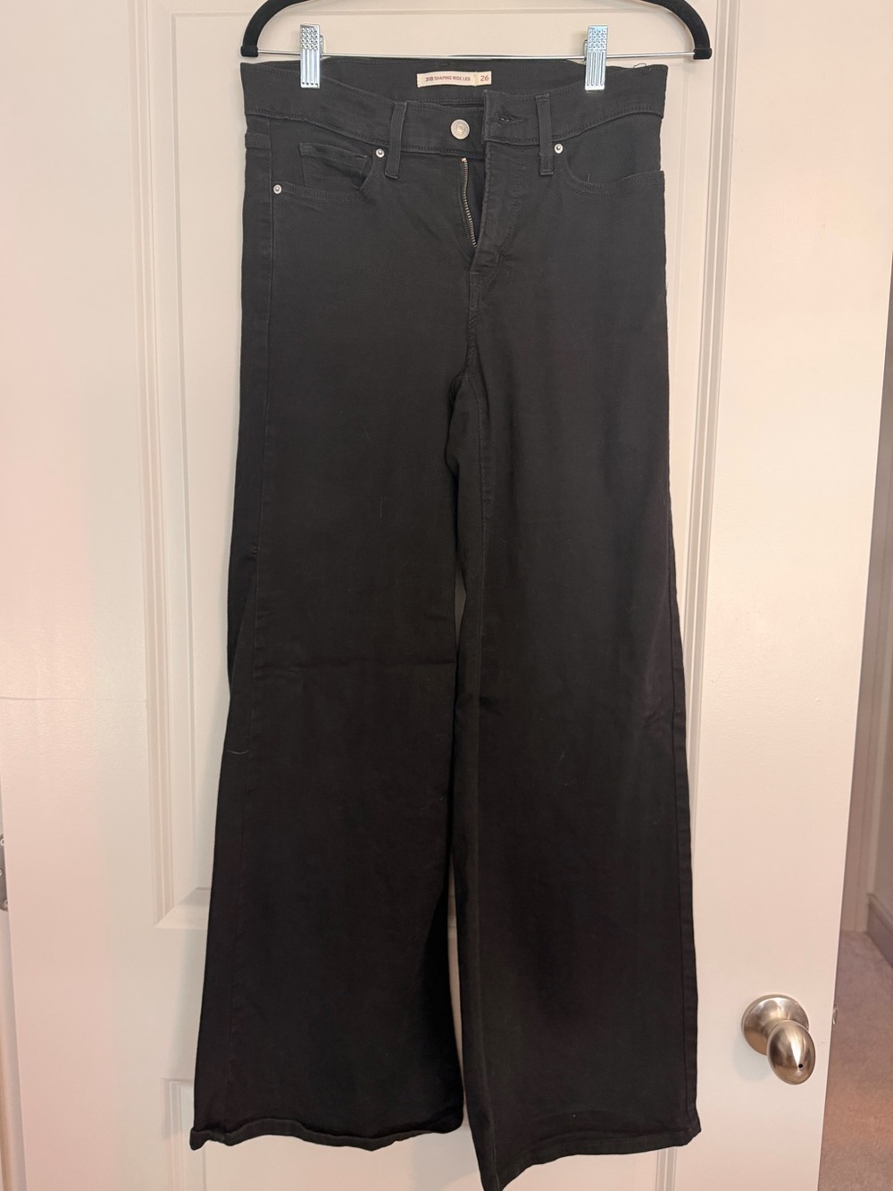 Levi's 318 Shaping Wide Leg Black Jeans 26